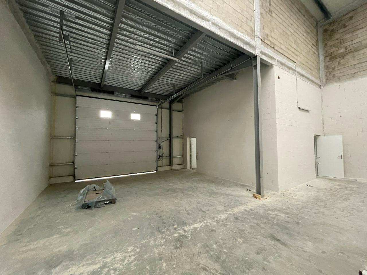 Local d'activité Coignières 1020m² Location local d'activité Coignières Yvelines OLACT2316170 2